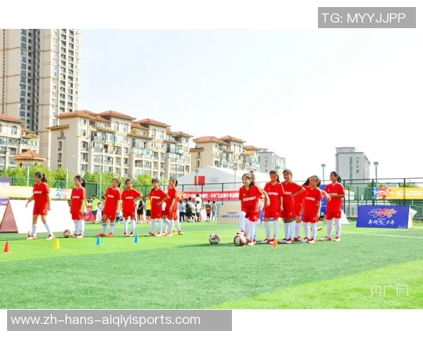 足球微信群：一起畅聊赛事动态分享技巧与心得的快乐社区